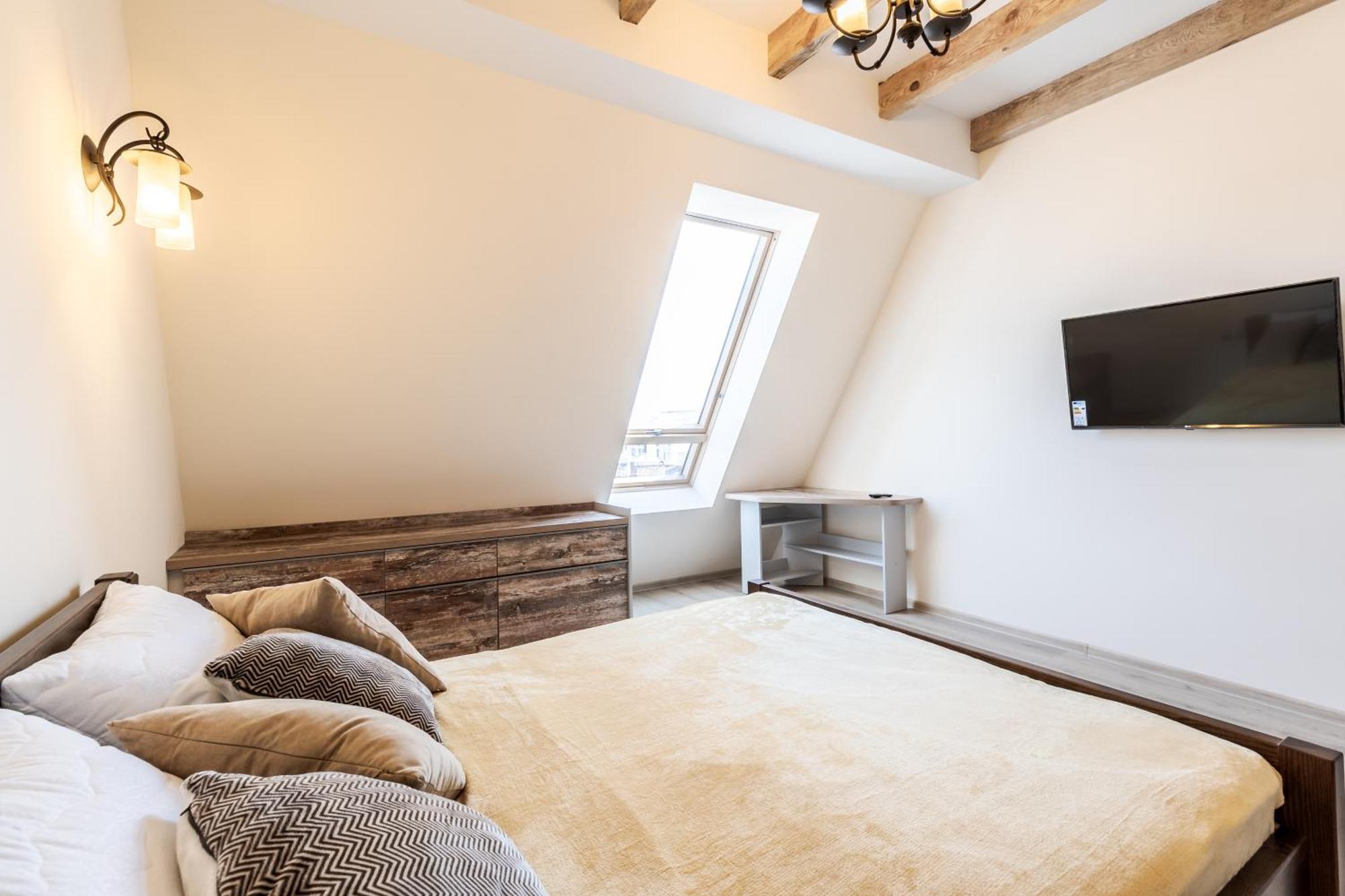 Inshiapartments On Hazova Str 4 לבוב